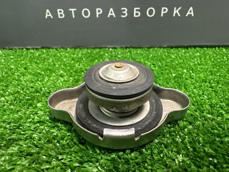 Крышка радиатора Kia Ceed 1 HB 2011 ED