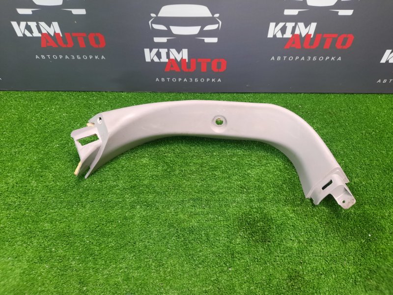 Обшивка крышки багажника Kia Ceed 1 HB 2011 ED