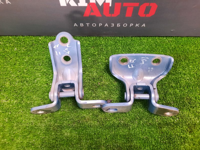 Петли двери Hyundai i30 2012 SW