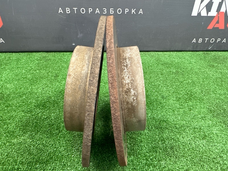 Диск тормозной Skoda Rapid 2016
