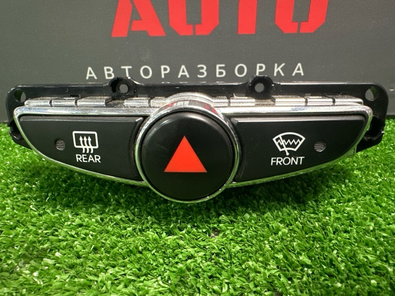 Блок кнопок центральной консоли Hyundai Solaris 1 2011 HB