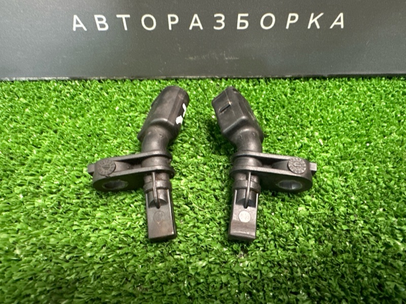 Датчик ABS Skoda Rapid 2016
