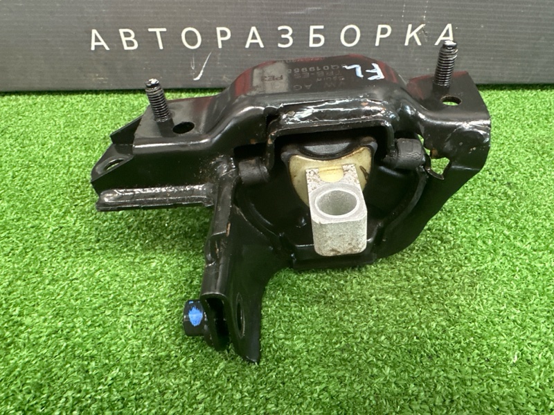 Подушка МКПП Skoda Rapid 2016