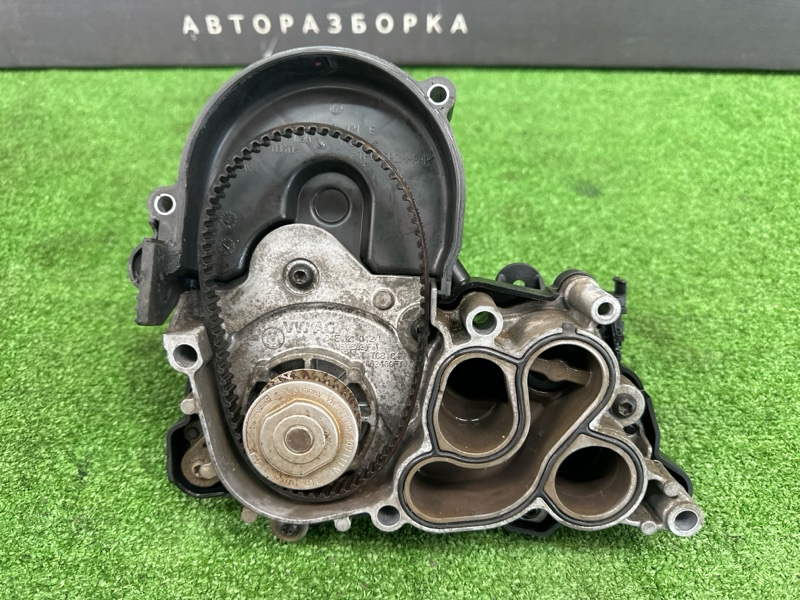 Насос водяной (помпа) Skoda Rapid 2016