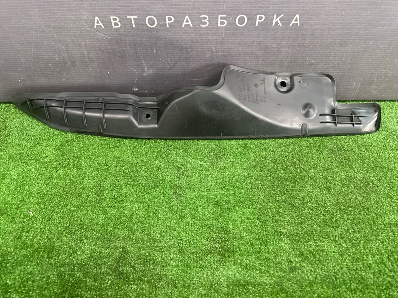 Пыльник крыла Skoda Fabia 2 2011 HB