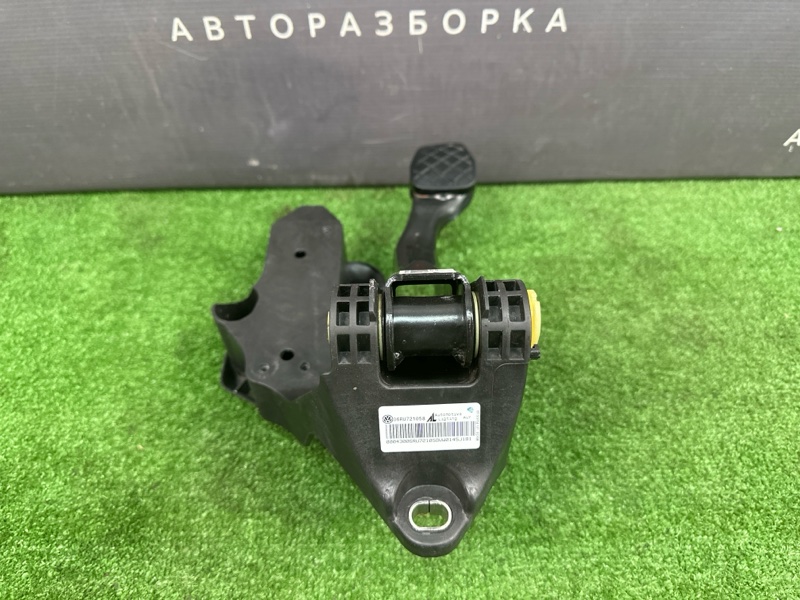 Педаль тормоза Skoda Fabia 2 2011 HB