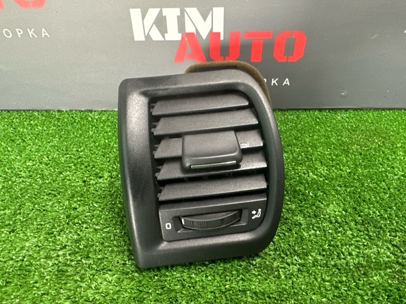 Дефлектор отопителя Skoda Fabia 2 2011 HB