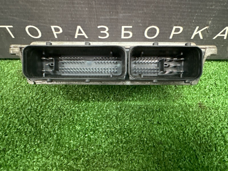 Блок управления двигателем Skoda Fabia 2 2011 HB