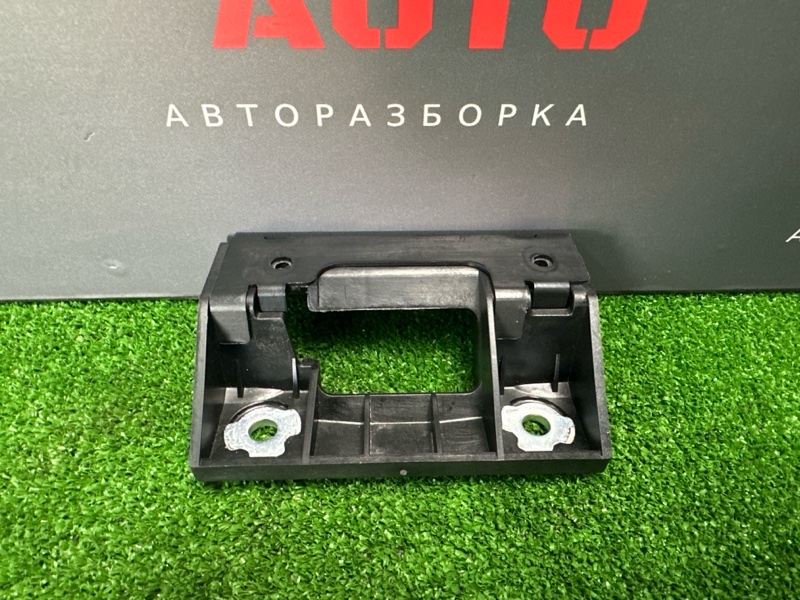 Кронштейн центральной консоли Skoda Fabia 2 2011 HB