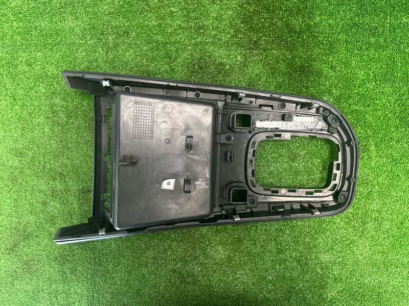 Накладка консоли АКПП Kia Cerato 2 2011 TD