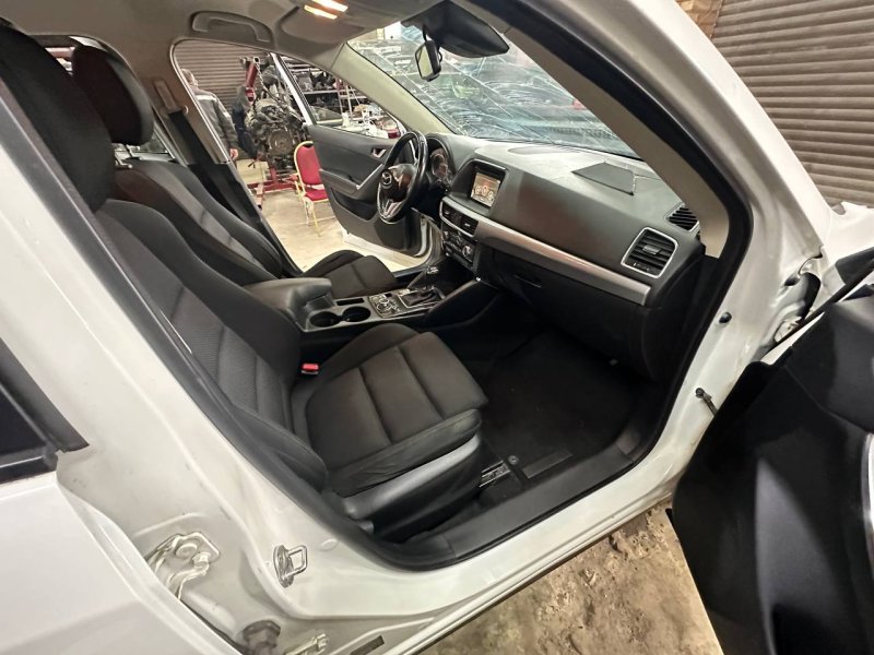 Петля капота Mazda CX-5 2016 KE