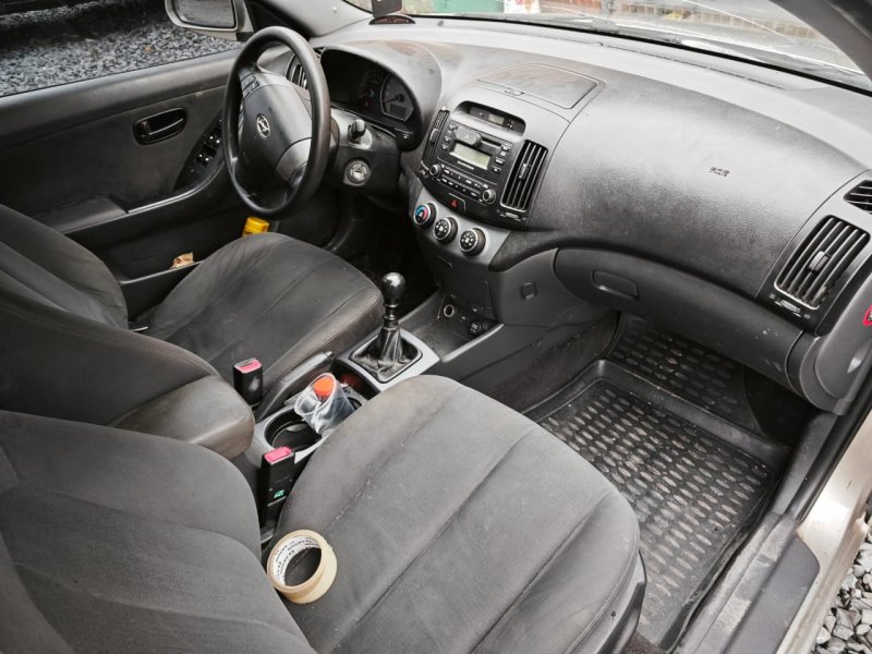 Стекло глухое заднее Hyundai Elantra HD 2008