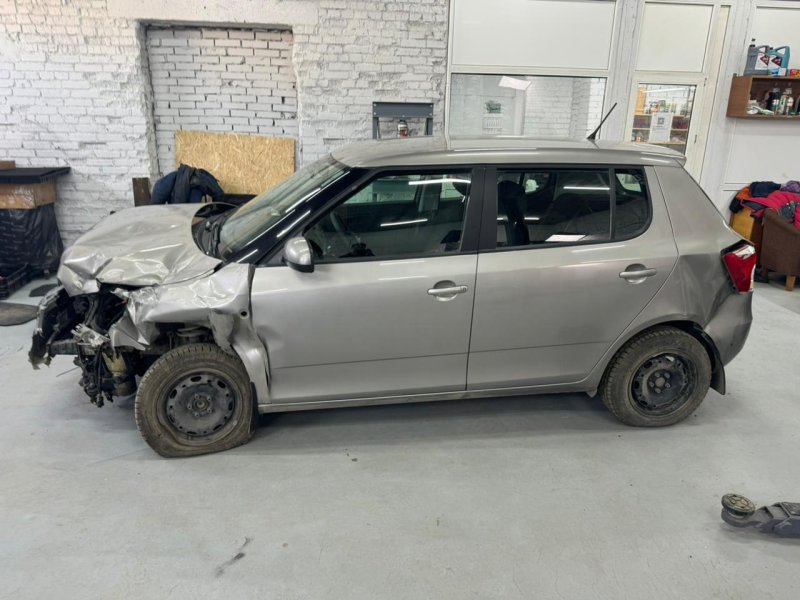 Ручка двери внешняя Skoda Fabia 2 2011