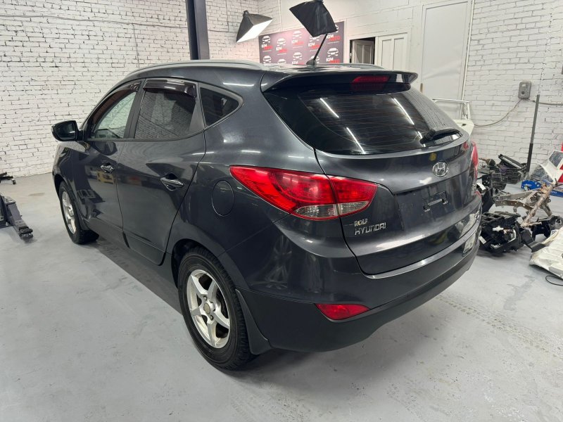 Кронштейн бампера Hyundai ix35 2011