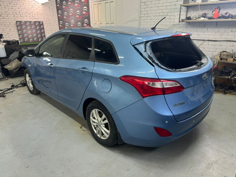 Накладка консоли Hyundai i30 2012 SW