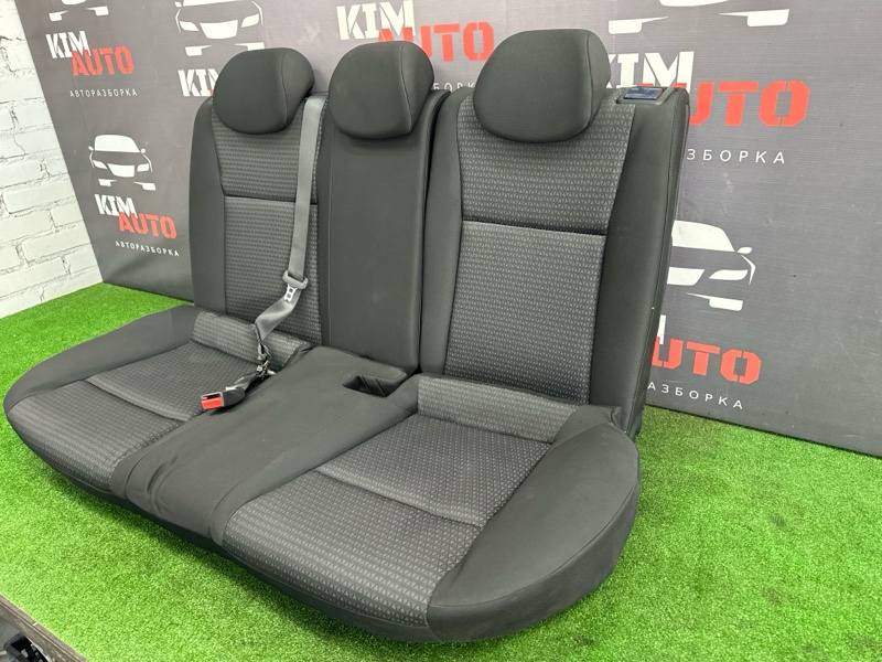 Сиденье задний ряд Kia Rio X 2021