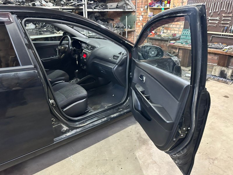 Кнопка корректора фар Kia Rio 3 HB 2013