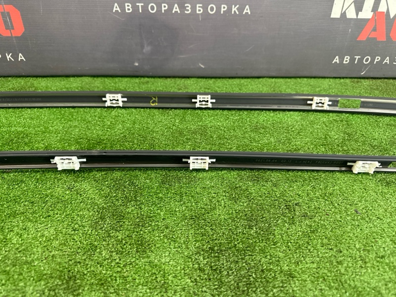 Молдинг крыши Kia Rio X 2021