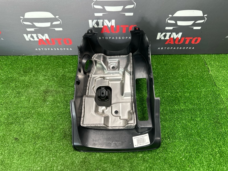 Кожух рулевой колонки Kia Rio X 2021