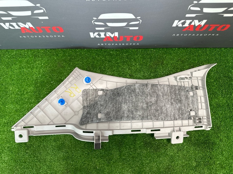 Накладка стойки задняя правая Kia Rio X 2021