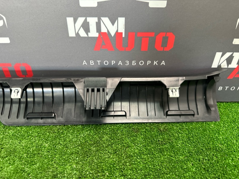 Накладка порога внутренняя Kia Rio X 2021