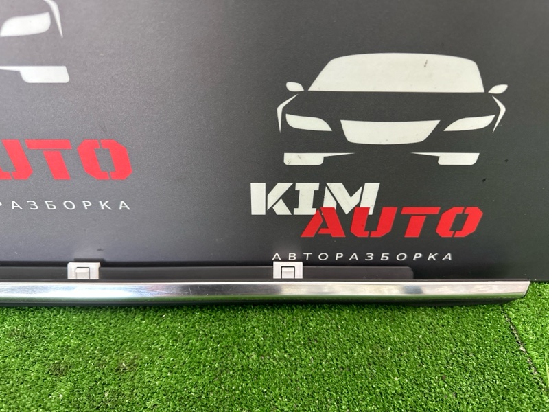 Уплотнитель стекла наружный (Бархотка) Kia Rio X 2021