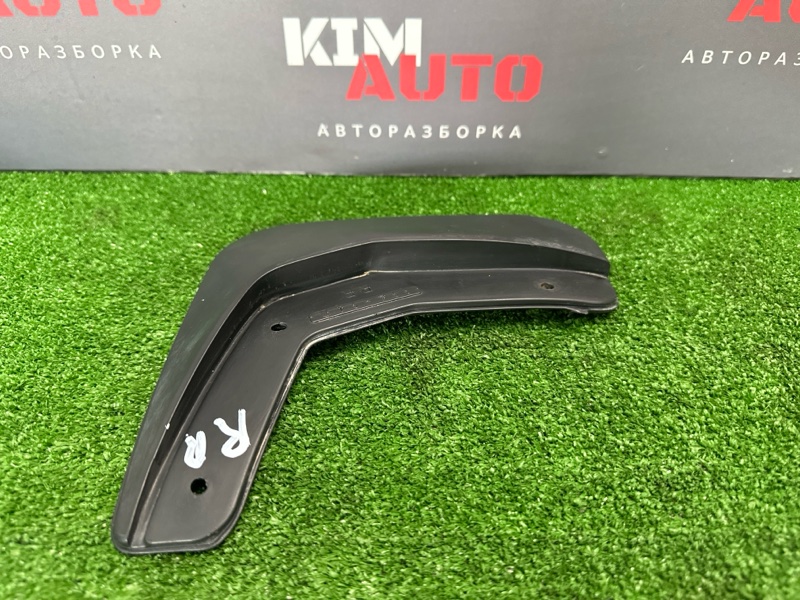 Брызговик Kia Rio X 2021