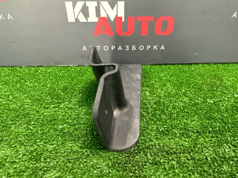 Брызговик Kia Rio X 2021