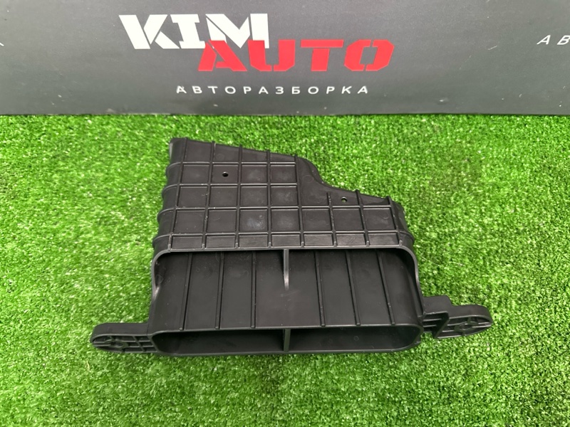 Воздухозаборник Kia Rio X 2021