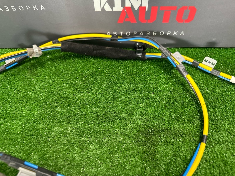 Проводка антенны Kia Rio X 2021