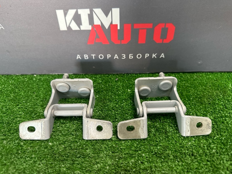 Петли крышки багажника Kia Rio X 2021