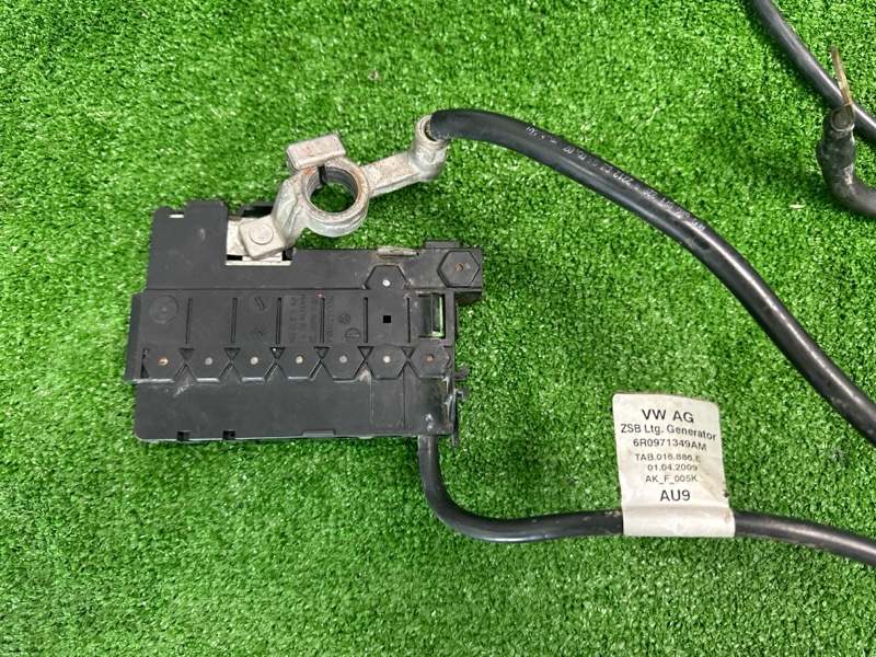 Проводка аккумулятора + Skoda Fabia 2 2011 HB