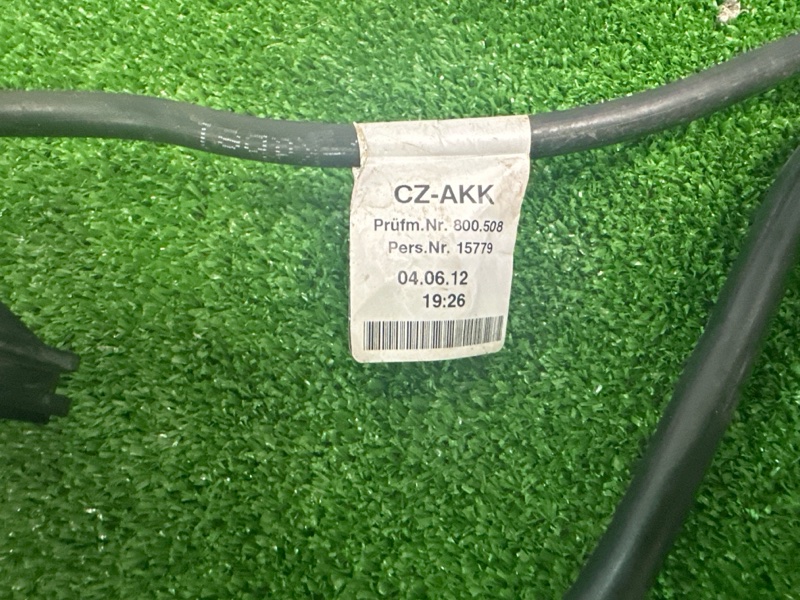 Проводка аккумулятора + Skoda Fabia 2 2011 HB