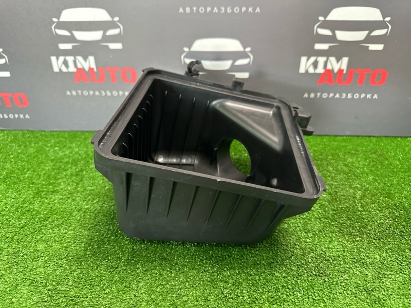 Крышка корпуса воздушного фильтра Kia Cerato 2 2011 TD