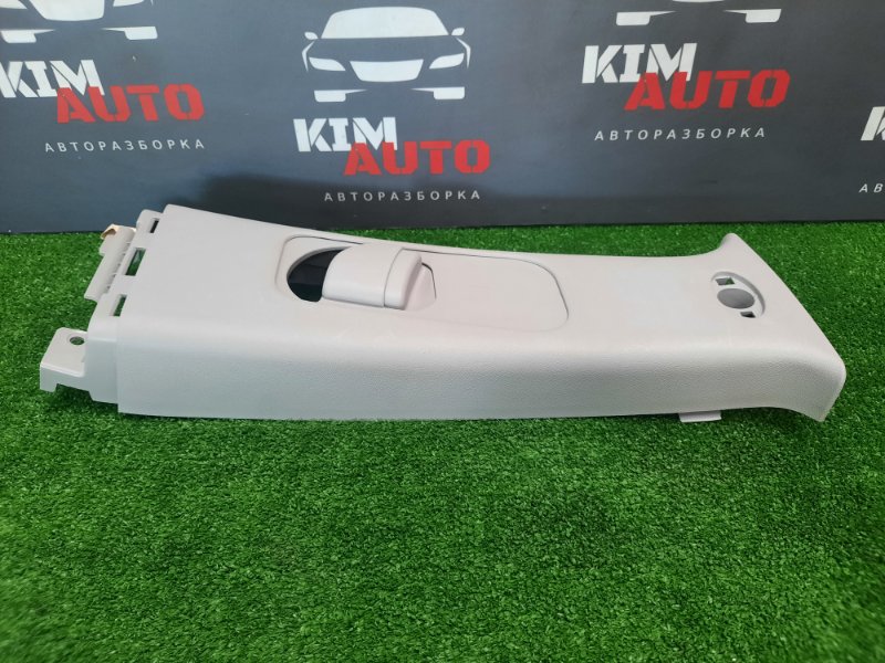 Накладка центральной стойки верхняя Kia Ceed 1 HB 2011 ED