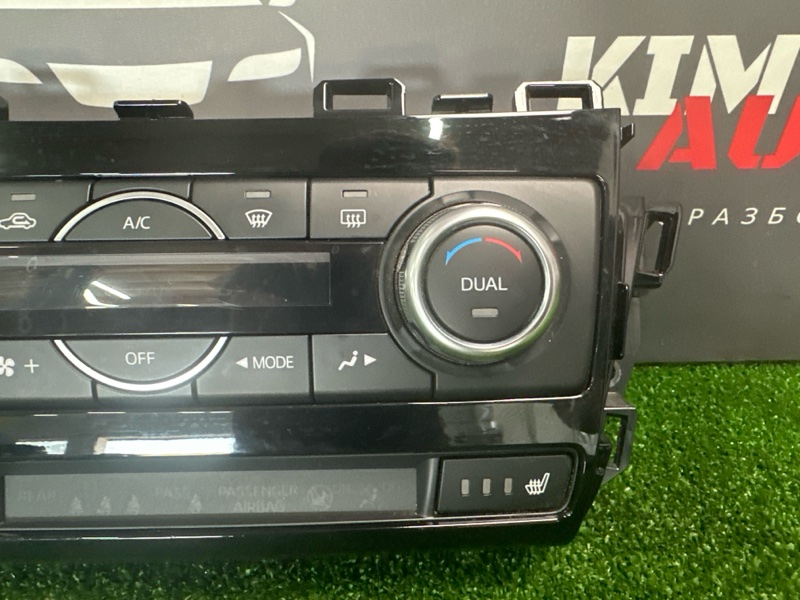 Блок управления климат-контролем Mazda CX-5 2016 KE