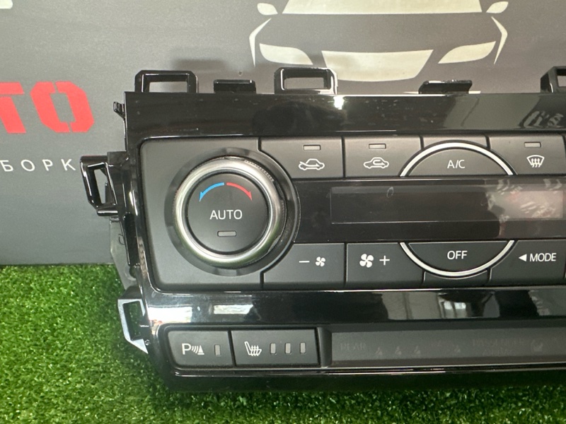 Блок управления климат-контролем Mazda CX-5 2016 KE