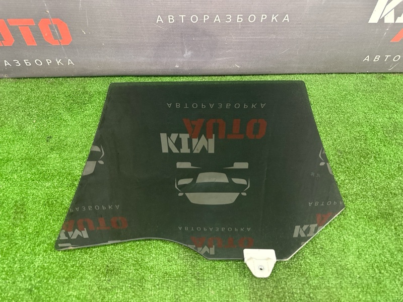 Стекло двери Mazda CX-5 2016 KE