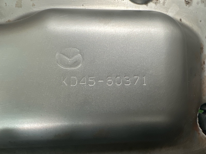 Кожух рулевой колонки Mazda CX-5 2016 KE