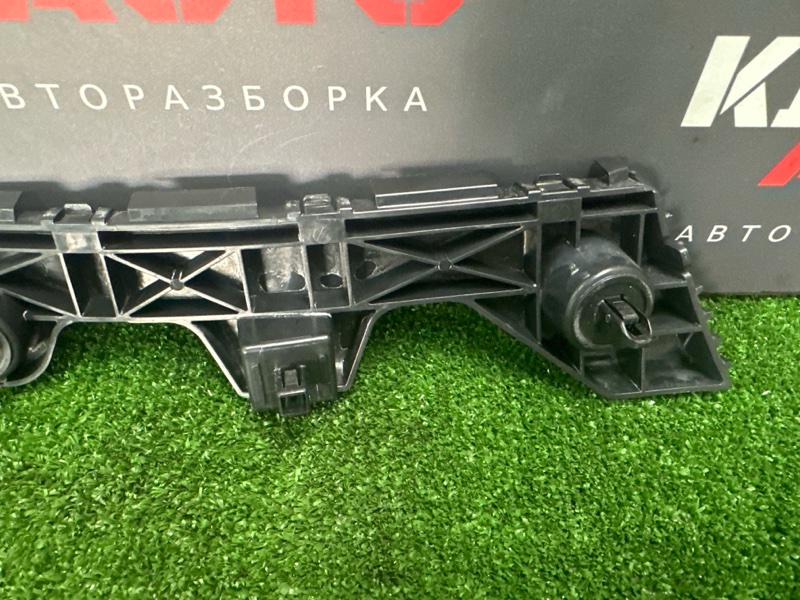 Кронштейн заднего бампера Mazda CX-5 2016 KE