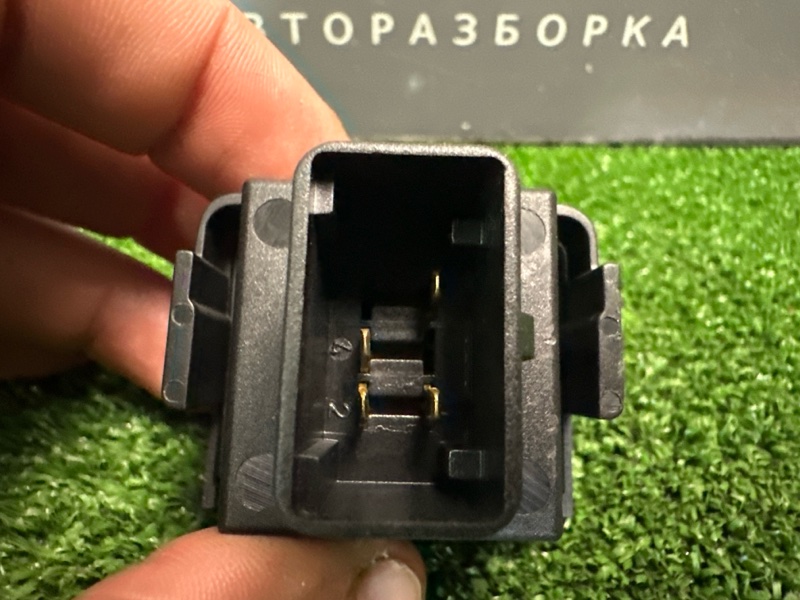 Кнопка корректора фар Volkswagen Polo 2013