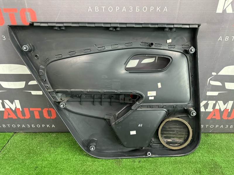Обшивка двери Volkswagen Polo 2013