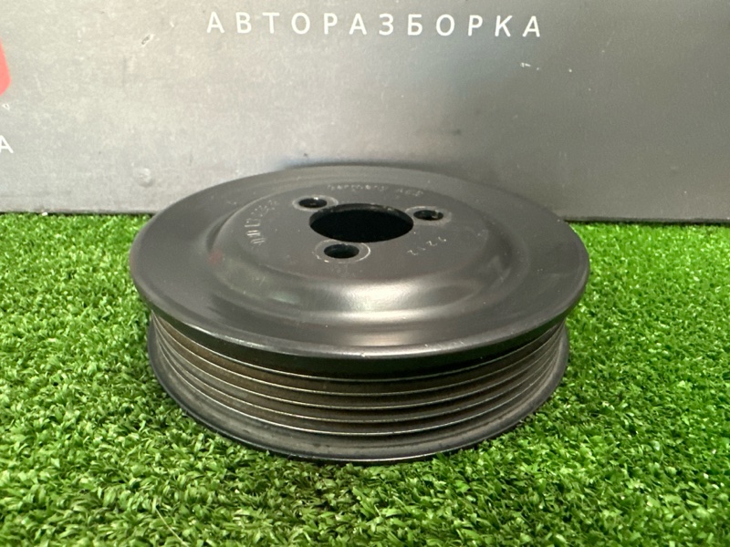 Шкив помпы Volkswagen Polo 2013