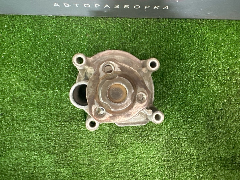 Насос водяной (помпа) Volkswagen Polo 2013
