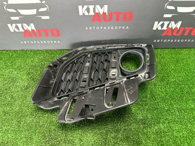 Решетка ПТФ Kia Rio X 2021