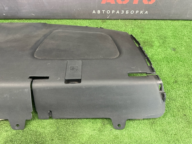 Задняя полка с дополнительным стоп сигналом Kia Rio 3 2011 QB