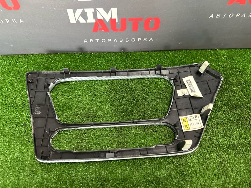 Рамка магнитолы Kia Rio 3 2011 QB