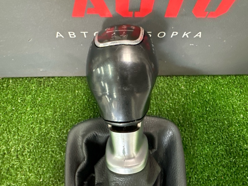 Рукоять с чехлом МКПП Kia Rio 3 2011 QB