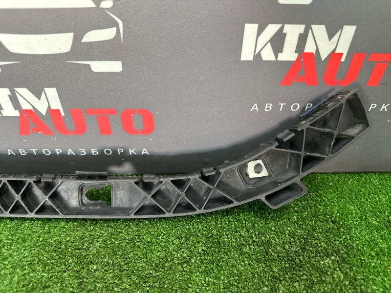 Кронштейн бампера Kia Rio 3 2011 QB