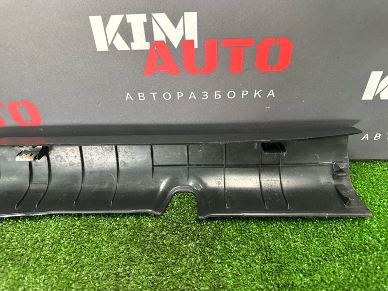 Накладка на порог салона Kia Rio 3 2011 QB